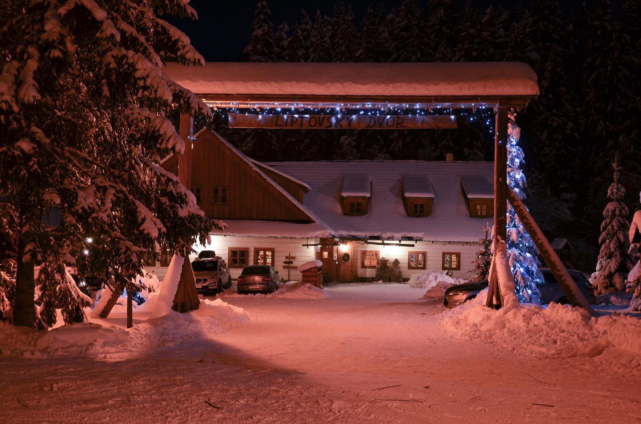 Hotel****Liptovsky Dvor Liptovsky Jan Bagian luar foto